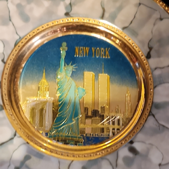 Framed South Florida Sun-Sentinel Newspaper Cover - Picture 9 of 10